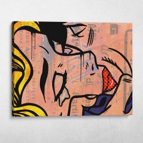 Kiss Graffiti Street Art