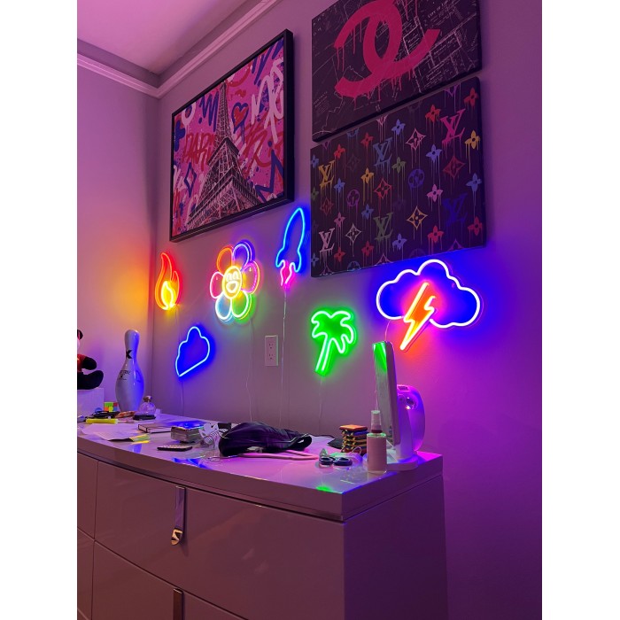 None, Wall Decor, Louis Vuitton Drip And Glitter Painting